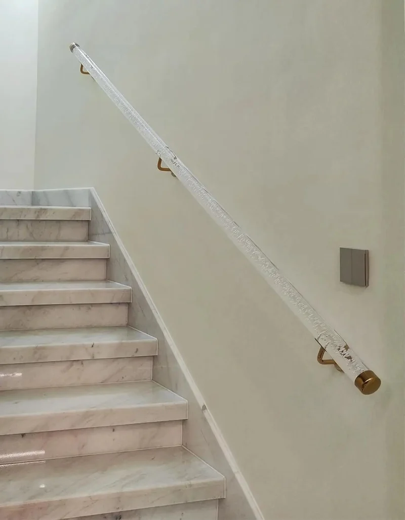 Heavy Duty Clear Acrylic Stair Handrail With Gold Brackets For Wall Mounts Non Slip Indoor Outdoor Banister Custom Lengths Grab Bar For Elderly Safe Support Built Tough Design Slick Finish And Quick Setup