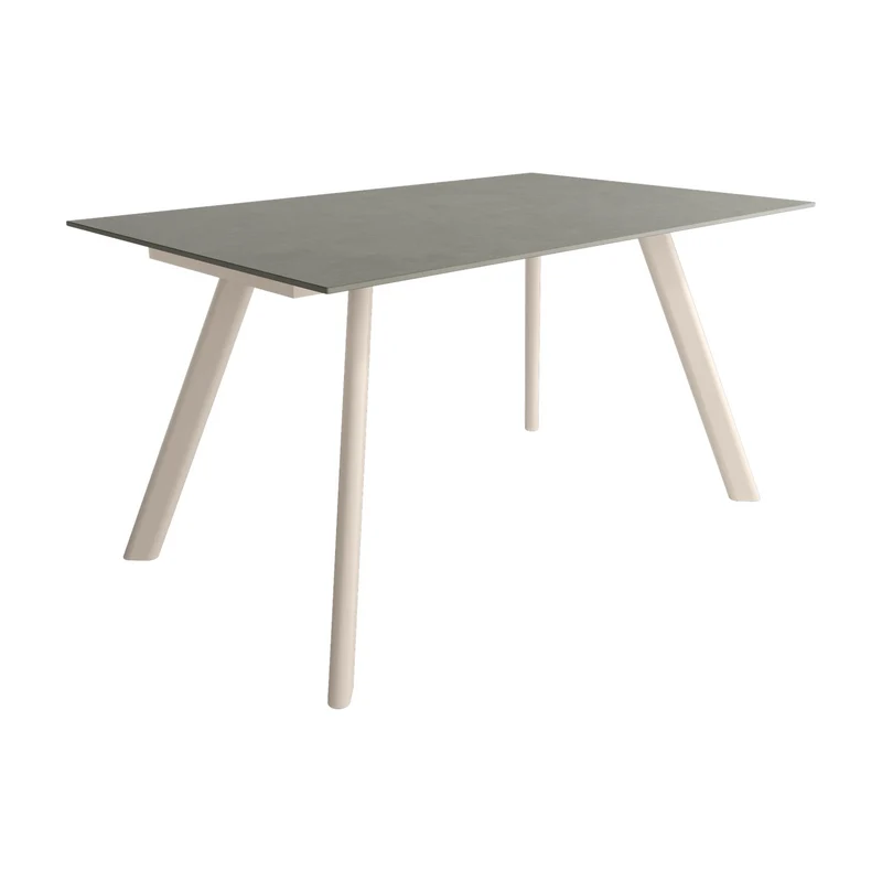 Mesa Fija Omán